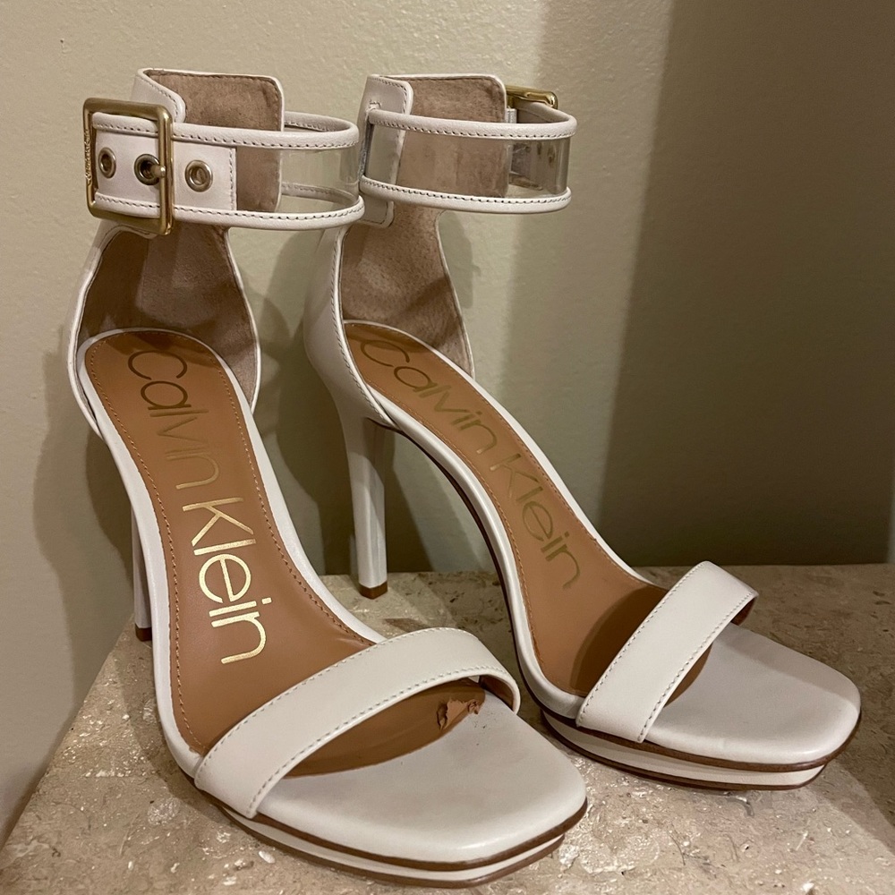 Calvin Klein heels. Good condition. Size 6.5